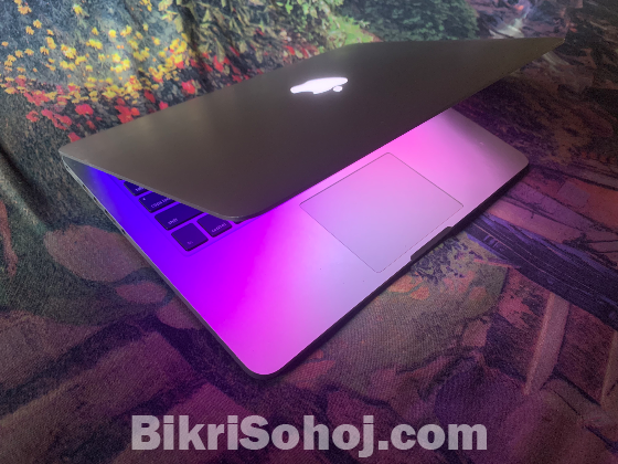 Macbook pro i5 (early 2015)